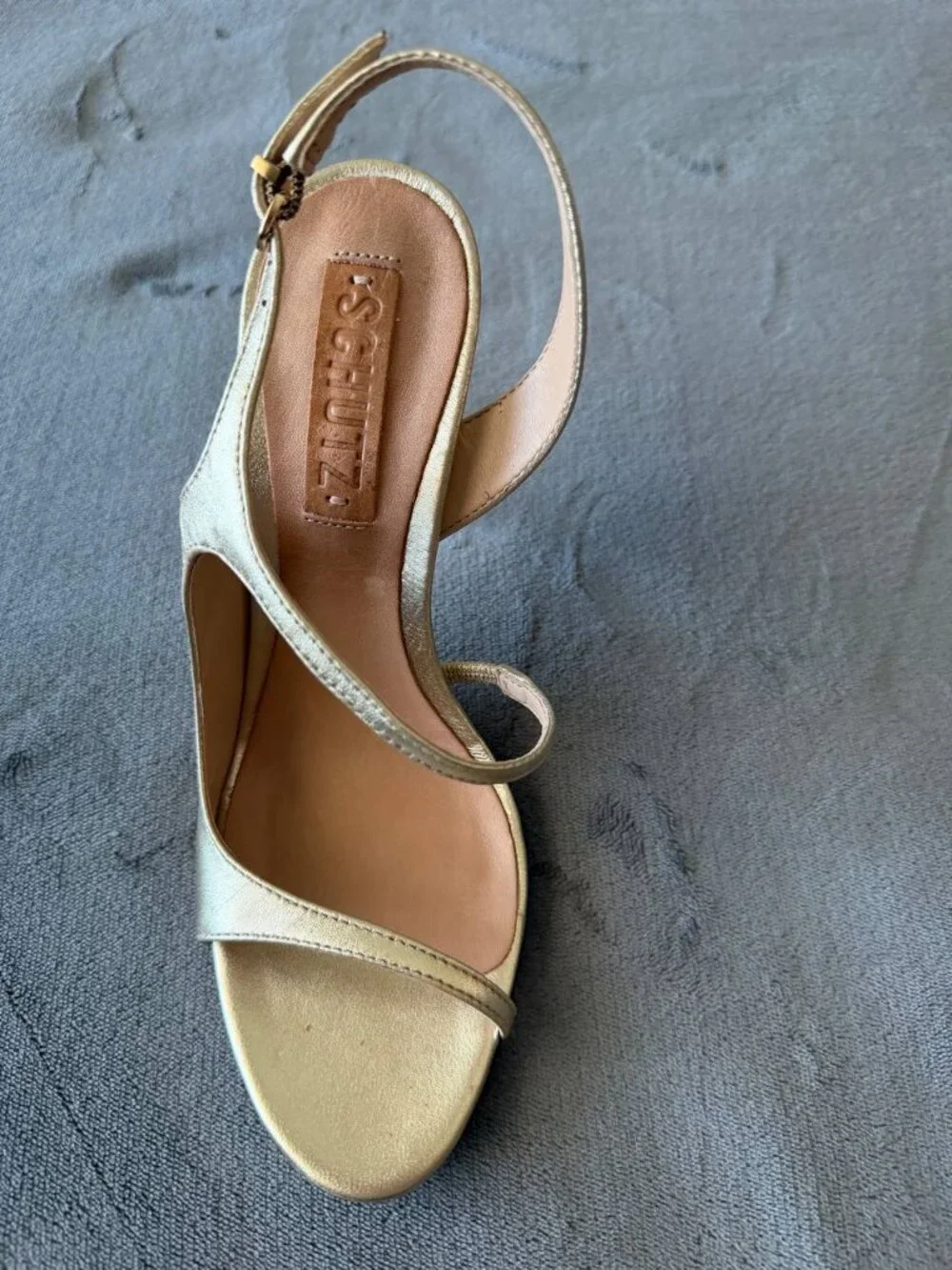 Schutz Women's Gold Sling Metallic 4" Heel Sandal/Shoes size 7B - Picture 7 of 12